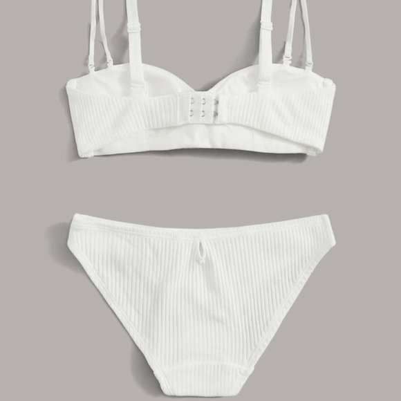 Ribbed Demi Lingerie Set - Picture 2 of 5